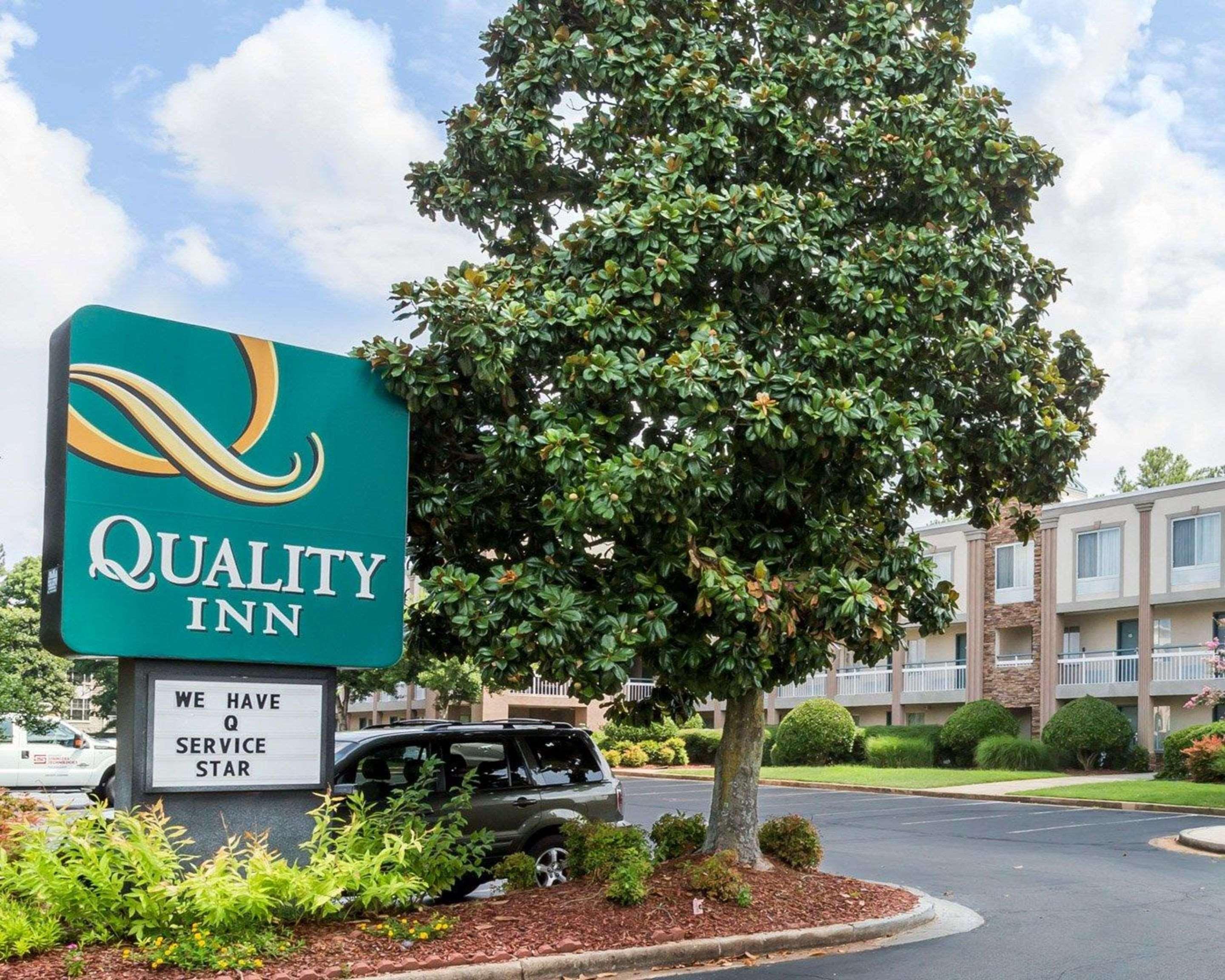 Quality Inn Northlake Tucker Bagian luar foto