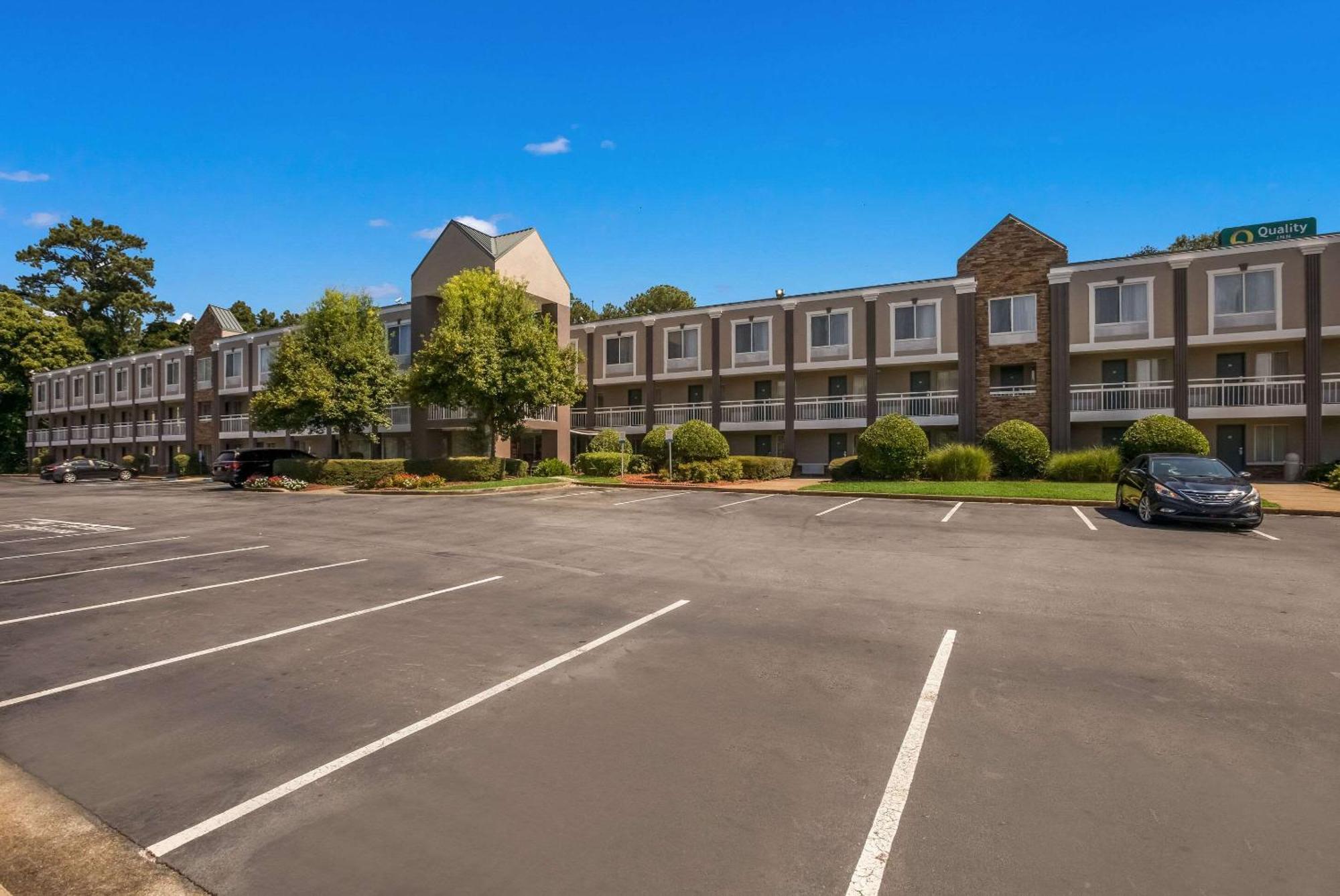 Quality Inn Northlake Tucker Bagian luar foto